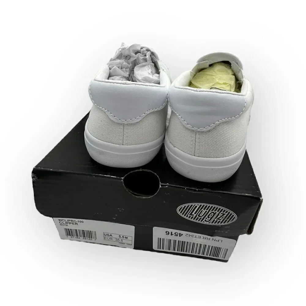 Lugz Womens Clipper Slip On Canvas Sneakers Shoes White Size 5.5M